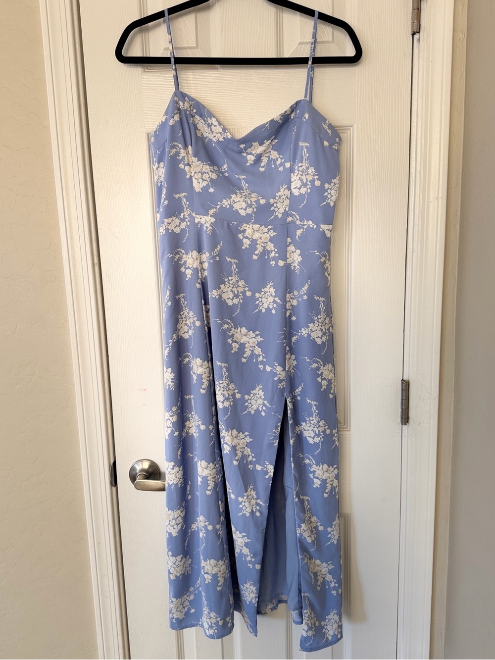 Abercrombie & Fitch Light Blue Floral Dress